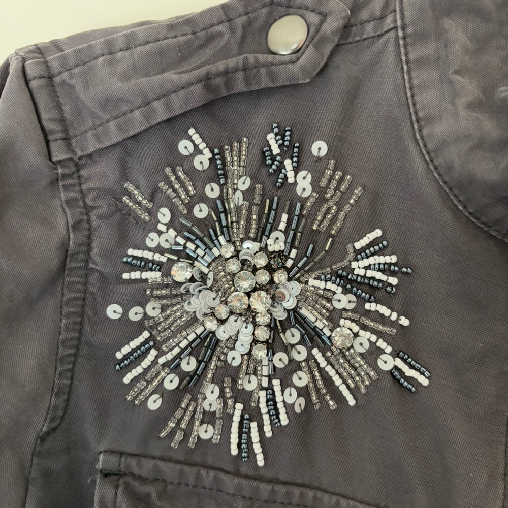 GAP Women’s Gray with Beaded Details Utility Jacket - Picture 8 of 8